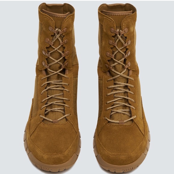 Oakley Other - NEW Oakley Elite Assault 2 Coyote Boots Outdoor Army Men’s Size 11.5